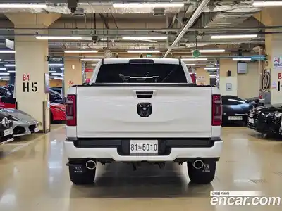 Dodge Ram Pick Up 2020 5.7 гидро в Москве № 361747, миниатюра 4