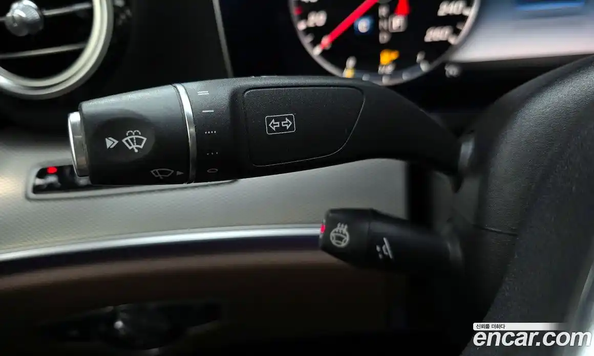 Mercedes-Benz E-Class 2018 2.0 гидро в Москве, фото 28