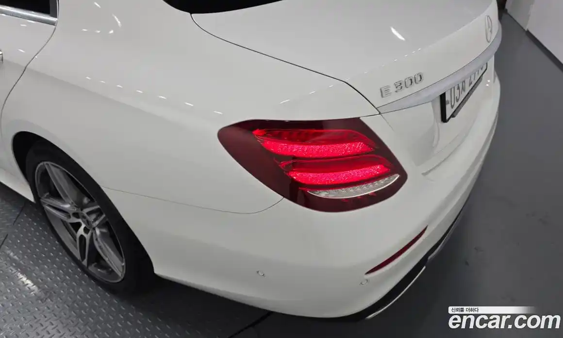 Mercedes-Benz E-Class 2018 2.0 гидро в Москве, фото 9