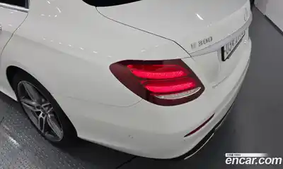 Mercedes-Benz E-Class 2018 2.0 гидро в Москве, миниатюра 9