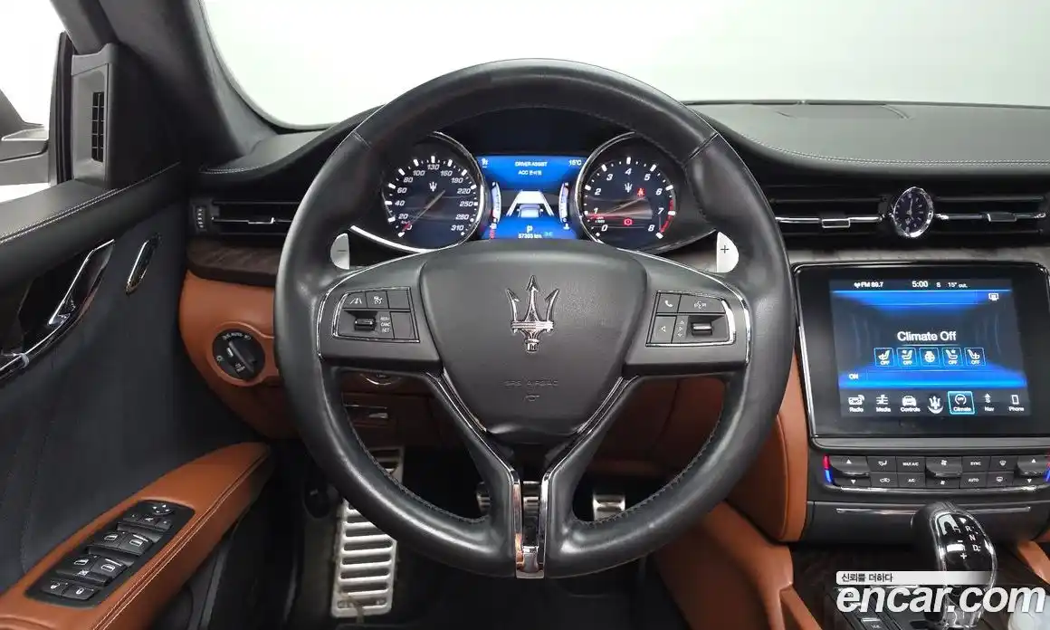 Maserati Quattroporte 2018 3.0 гидро, фото 19