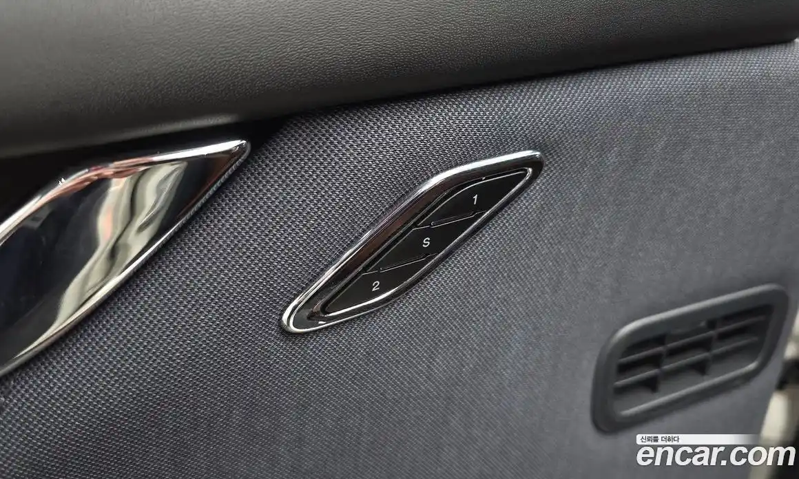Maserati Quattroporte 2018 3.0 гидро, фото 23