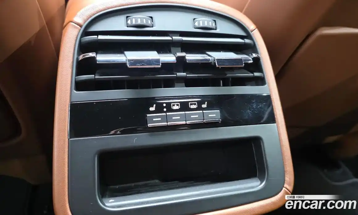 Maserati Quattroporte 2018 3.0 гидро, фото 34