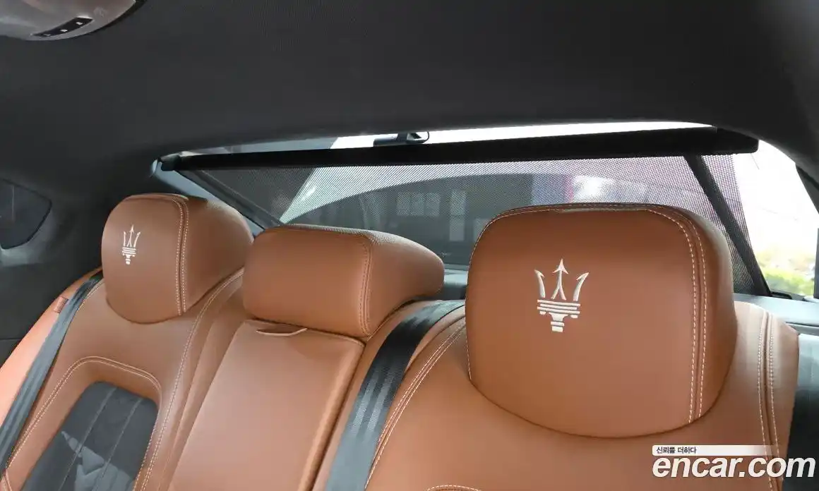 Maserati Quattroporte 2018 3.0 гидро, фото 37
