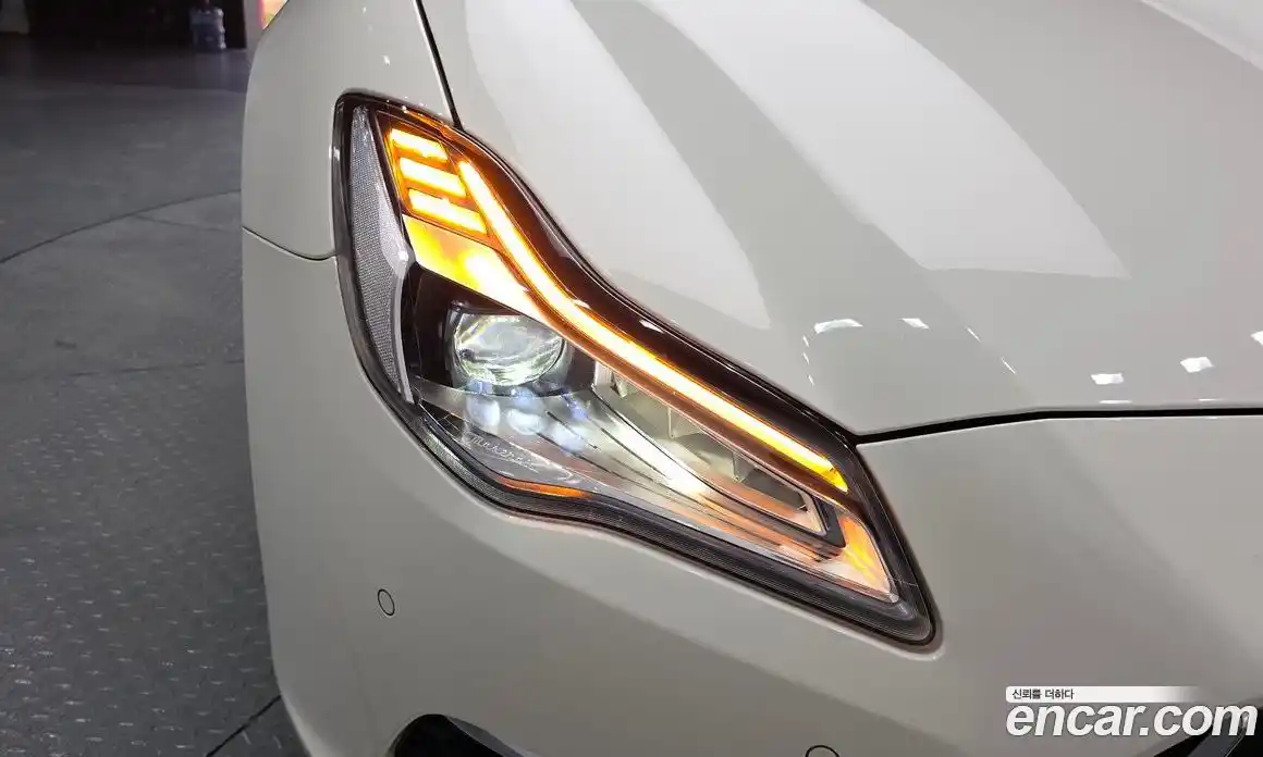 Maserati Quattroporte 2018 3.0 гидро, фото 8