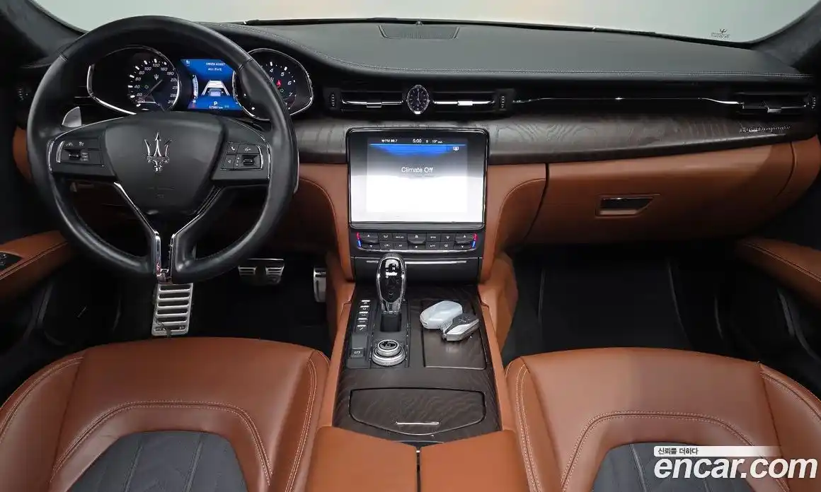 Maserati Quattroporte 2018 3.0 гидро, фото 10