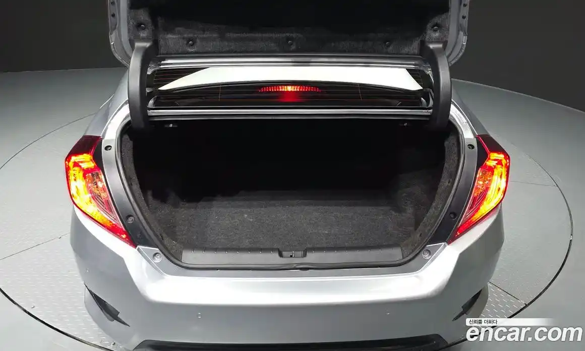 Honda Civic 2017 2.0 гидро в Москве № 1294310, фото 26
