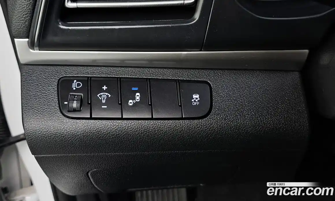 Hyundai Avante 2019 1.6 гидро в Москве № 130454, фото 17