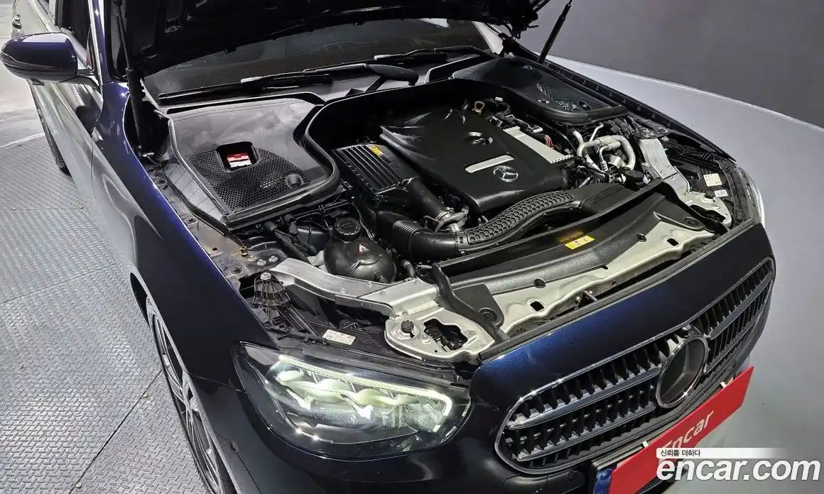 Mercedes-Benz E-Class 2023 2.0 гидро в Москве № 1321898, фото 6