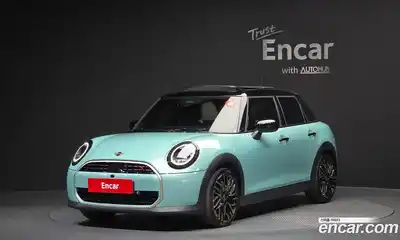 Mini Cooper, 2025