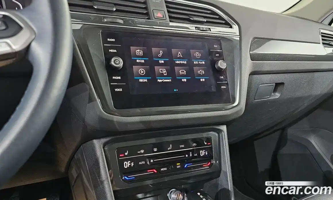 Volkswagen Tiguan 2021 2.0 гидро в Москве № 1323386, фото 25