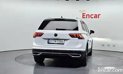 Volkswagen Tiguan 2021 2.0 гидро в Москве № 1323386, миниатюра 4