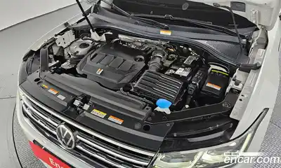 Volkswagen Tiguan 2021 2.0 гидро в Москве № 1323386, миниатюра 6