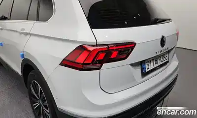 Volkswagen Tiguan 2021 2.0 гидро в Москве № 1323386, миниатюра 9