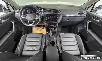 Volkswagen Tiguan 2021 2.0 гидро в Москве № 1323386, миниатюра 10
