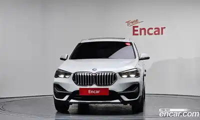 BMW X1 2022 2.0 гидро в Москве № 1343785, миниатюра 3