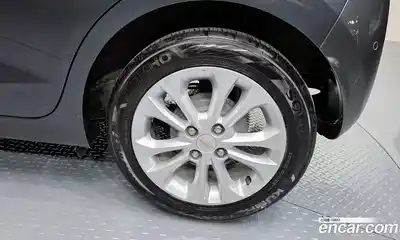 Chevrolet Spark 2019 1.0 гидро в Москве № 1345311, миниатюра 7
