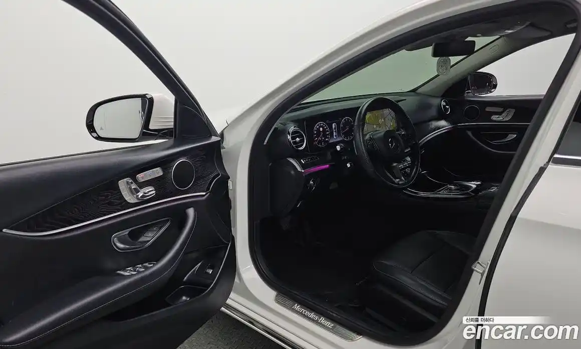 Mercedes-Benz E-Class 2017 2.0 гидро в Москве № 1347987, фото 13