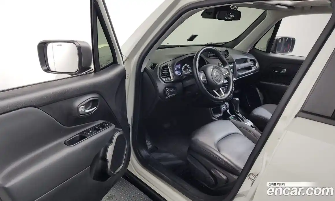 Jeep Renegade 2021 2.4 гидро в Москве № 1350562, фото 13
