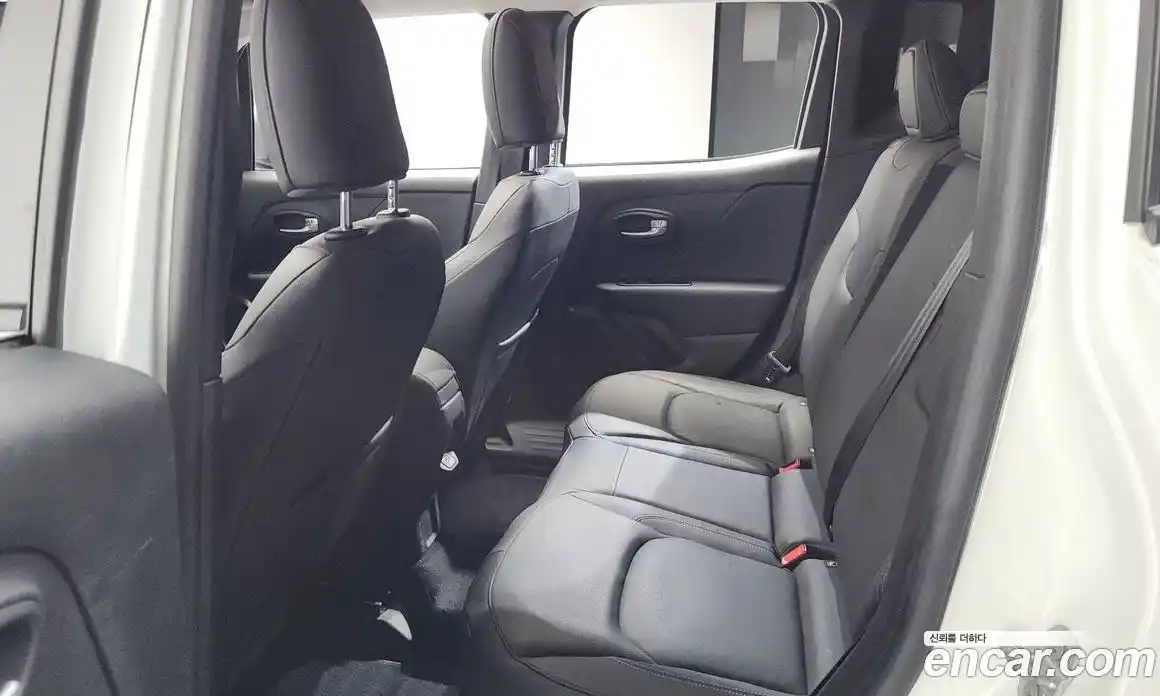 Jeep Renegade 2021 2.4 гидро в Москве № 1350562, фото 24