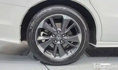Honda Odyssey 2021 3.5 гидро в Москве № 1350813, миниатюра 7