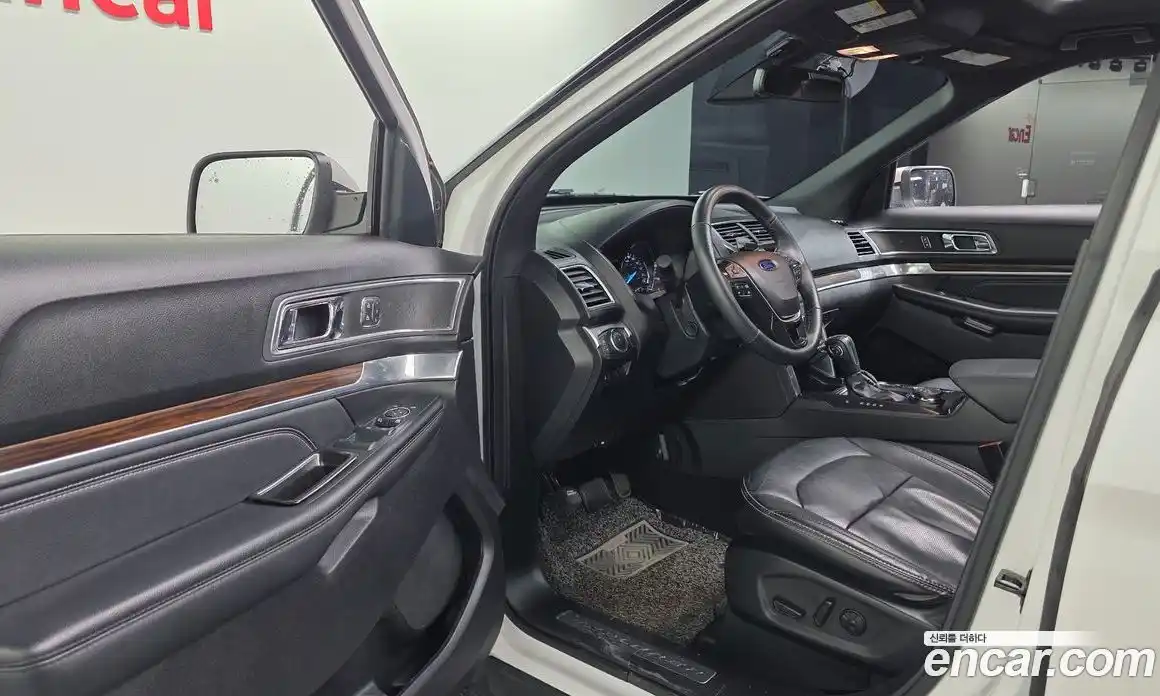 Ford Explorer 2019 2.3 гидро в Москве № 1350963, фото 12