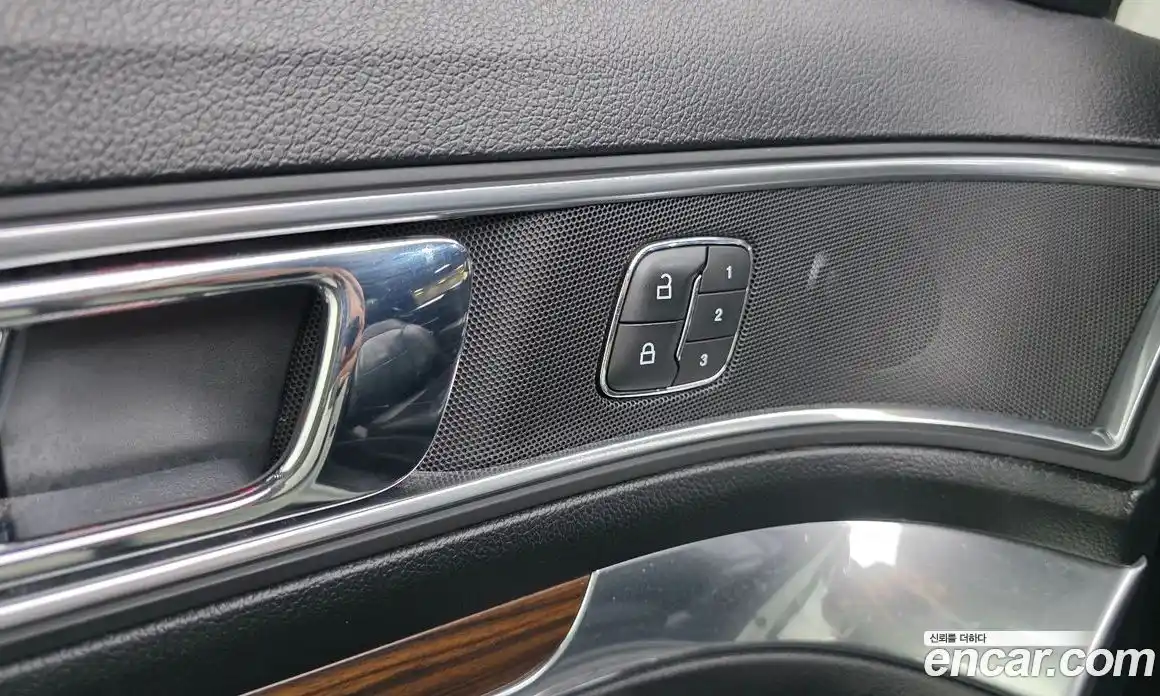 Ford Explorer 2019 2.3 гидро в Москве № 1350963, фото 23