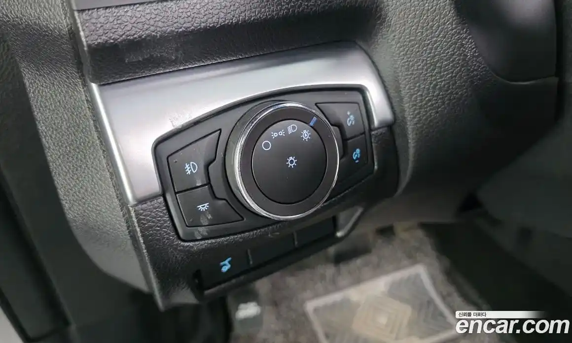 Ford Explorer 2019 2.3 гидро в Москве № 1350963, фото 27