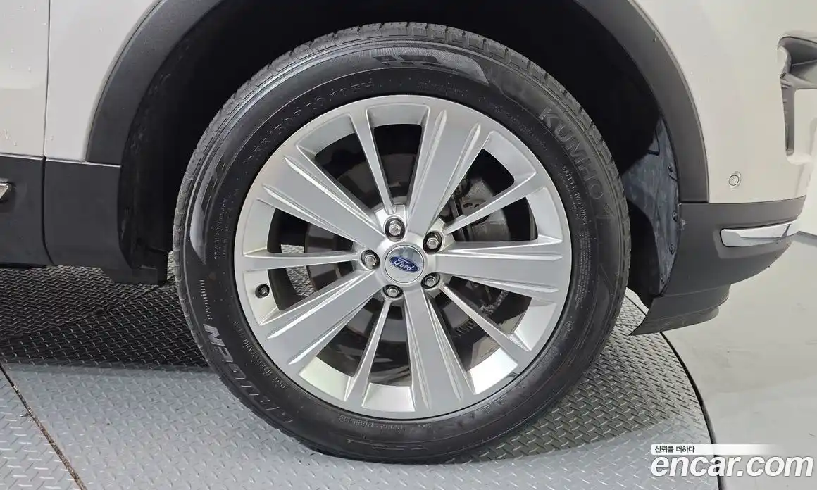 Ford Explorer 2019 2.3 гидро в Москве № 1350963, фото 6