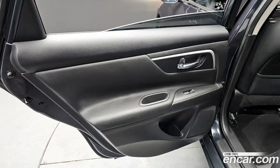 Nissan Altima 2017 2.5 гидро в Москве № 1351245, фото 15
