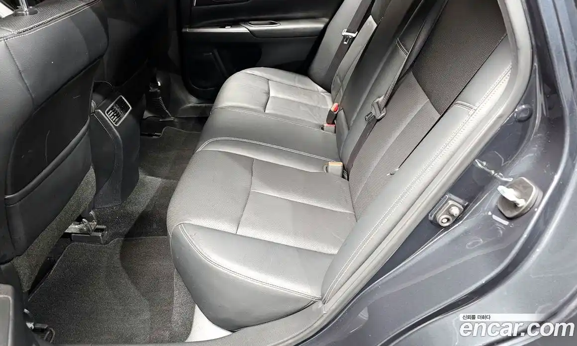 Nissan Altima 2017 2.5 гидро в Москве № 1351245, фото 16