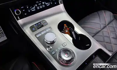 Genesis GV70 2024 2.5 гидро в Москве № 1399591, миниатюра 12