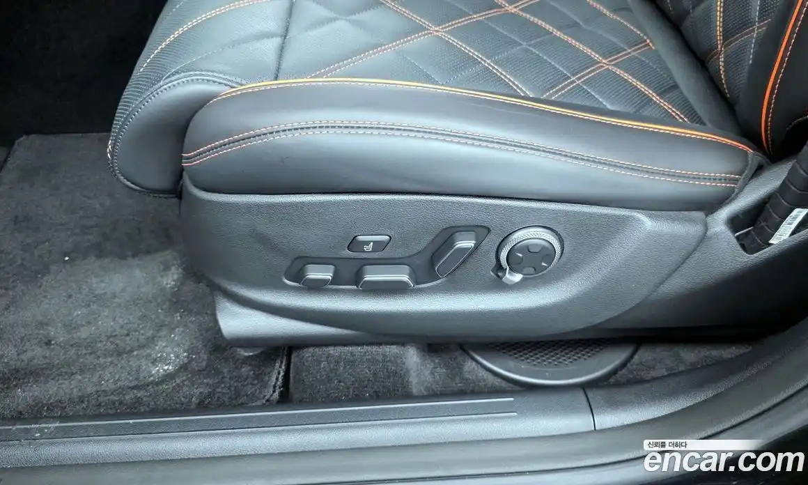 Genesis GV70 2024 2.5 гидро в Москве № 1399591, фото 32