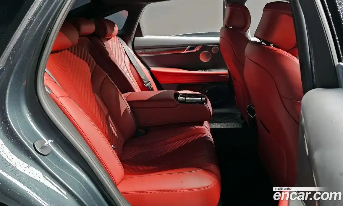 Genesis G80 2023 2.5 гидро в Москве № 1399602, фото 18