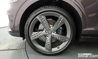 Genesis GV70 2023 2.5 гидро в Москве № 1399689, миниатюра 5