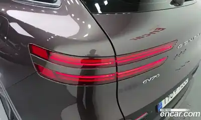 Genesis GV70 2023 2.5 гидро в Москве № 1399689, миниатюра 9