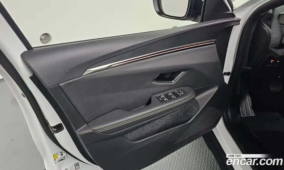Renault Scenic 2025 0.3 гидро в Москве № 1402166, фото 14