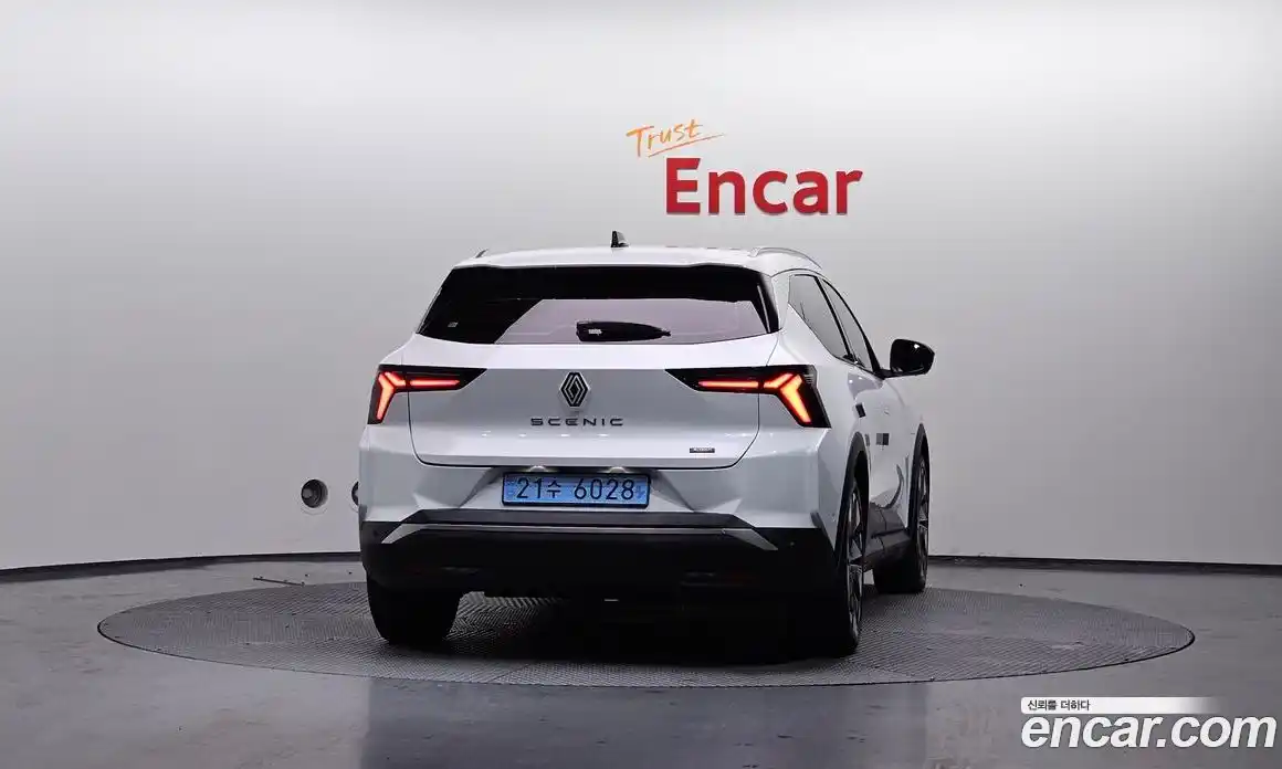 Renault Scenic 2025 0.3 гидро в Москве № 1402166, фото 4
