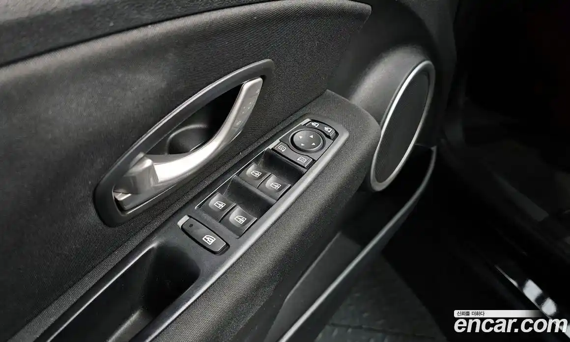Renault SM3 2014 1.6 гидро в Москве № 1402303, фото 19