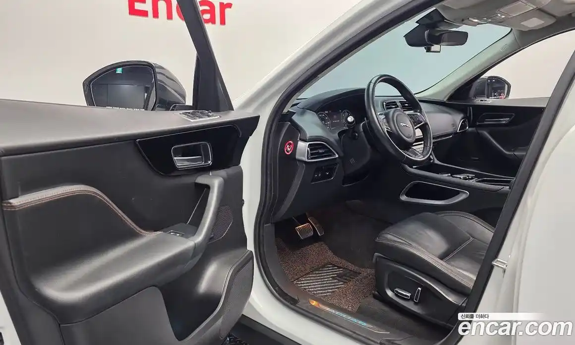 Jaguar F-Pace 2019 2.0 гидро в Москве № 1404004, фото 13