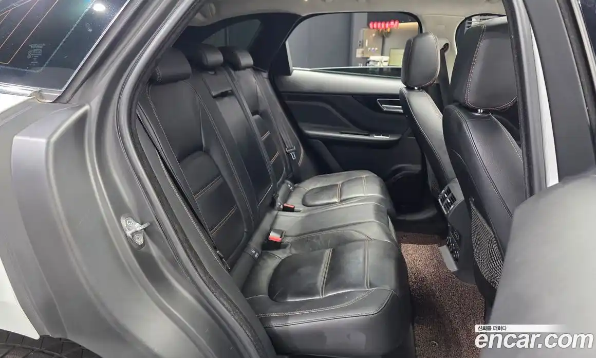 Jaguar F-Pace 2019 2.0 гидро в Москве № 1404004, фото 16