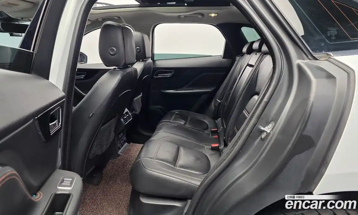 Jaguar F-Pace 2019 2.0 гидро в Москве № 1404004, фото 18