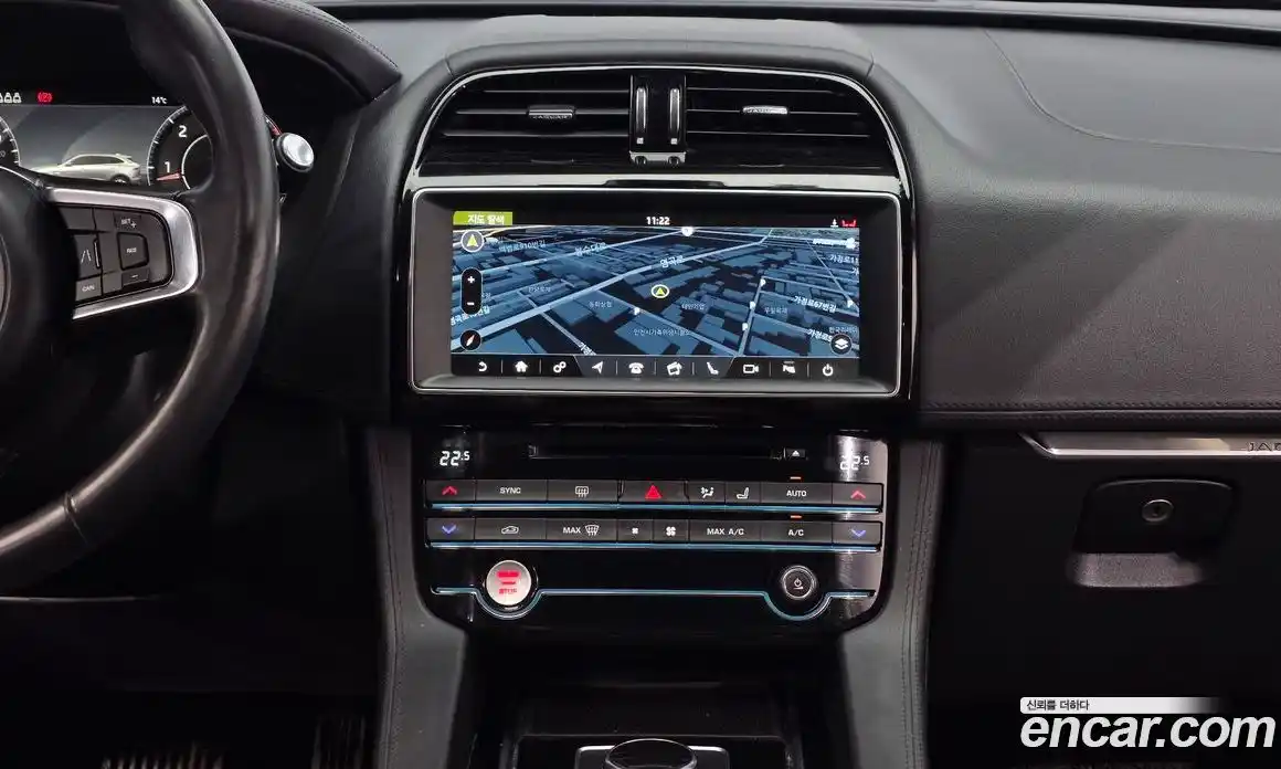 Jaguar F-Pace 2019 2.0 гидро в Москве № 1404004, фото 20