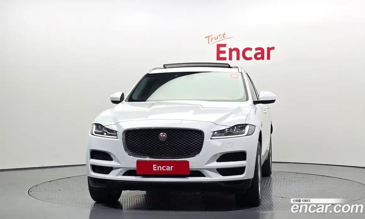 Jaguar F-Pace 2019 2.0 гидро в Москве № 1404004, фото 3