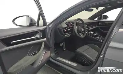 Porsche Panamera 2025 4.0 гидро в Москве № 1404797, миниатюра 12