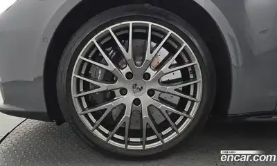 Porsche Panamera 2025 4.0 гидро в Москве № 1404797, миниатюра 4