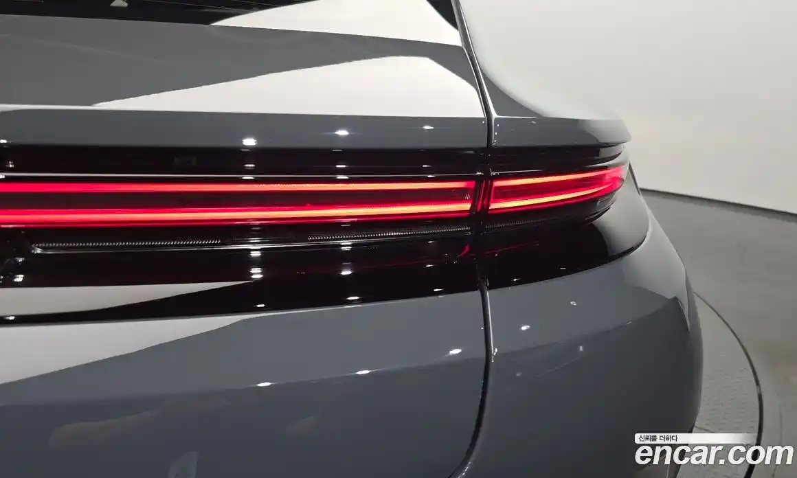 Porsche Panamera 2025 4.0 гидро в Москве № 1404797, фото 8