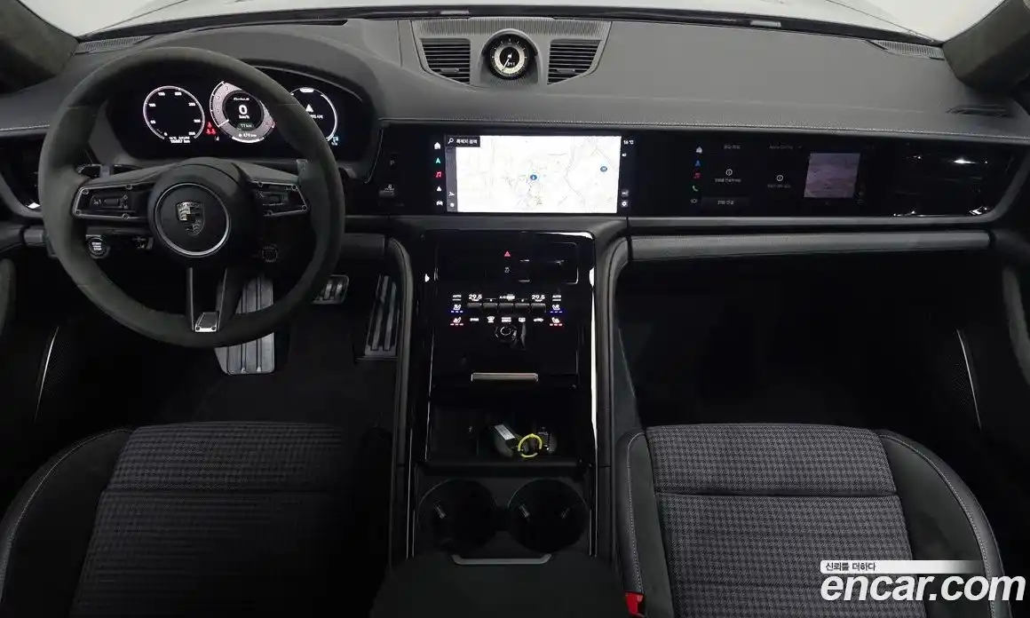 Porsche Panamera 2025 4.0 гидро в Москве № 1404797, фото 9