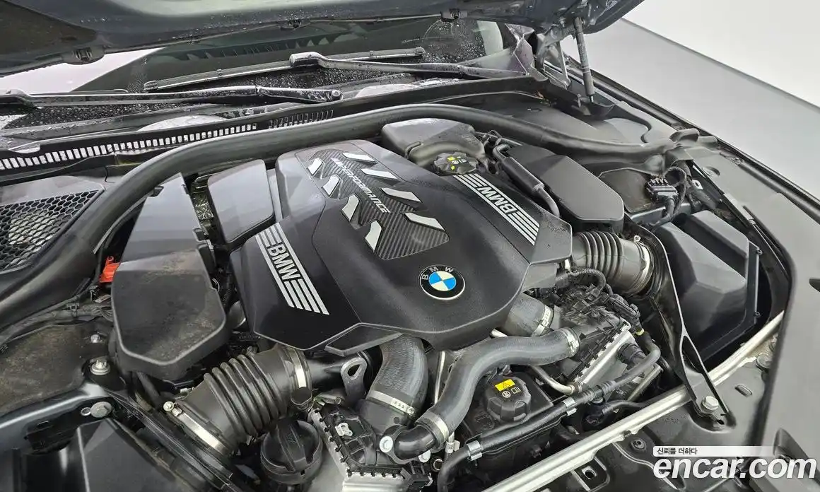 BMW 8-Series 2023 4.4 гидро в Москве № 1418234, фото 6