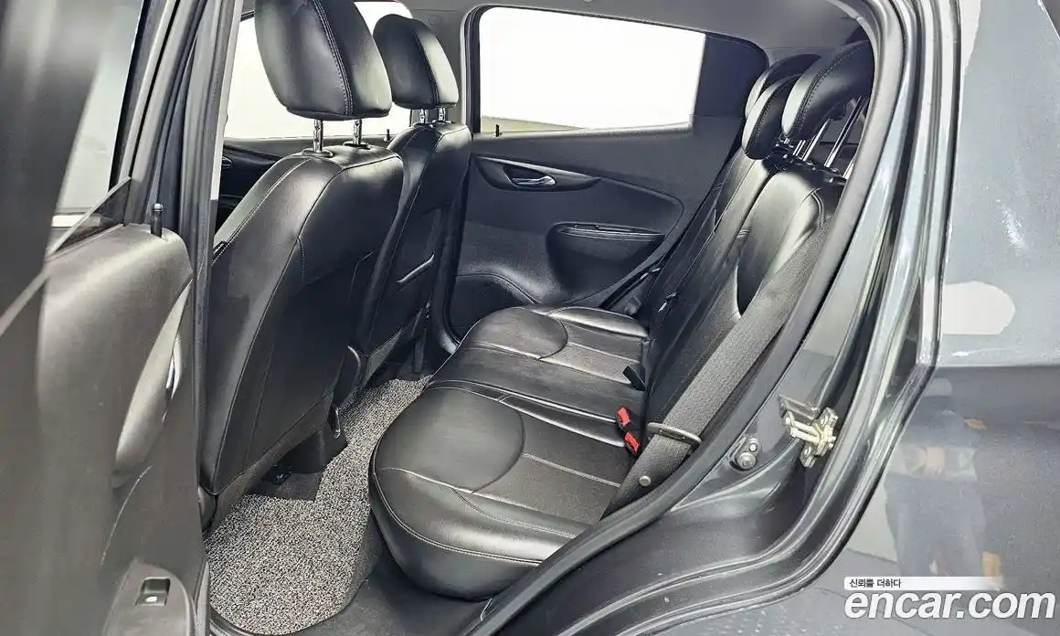 Chevrolet Spark 2017 1.0 гидро в Москве, фото 17
